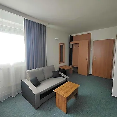 Hotel P7