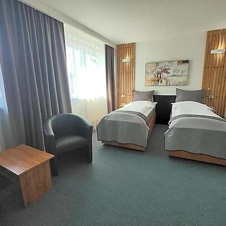 Hotel P7 3*